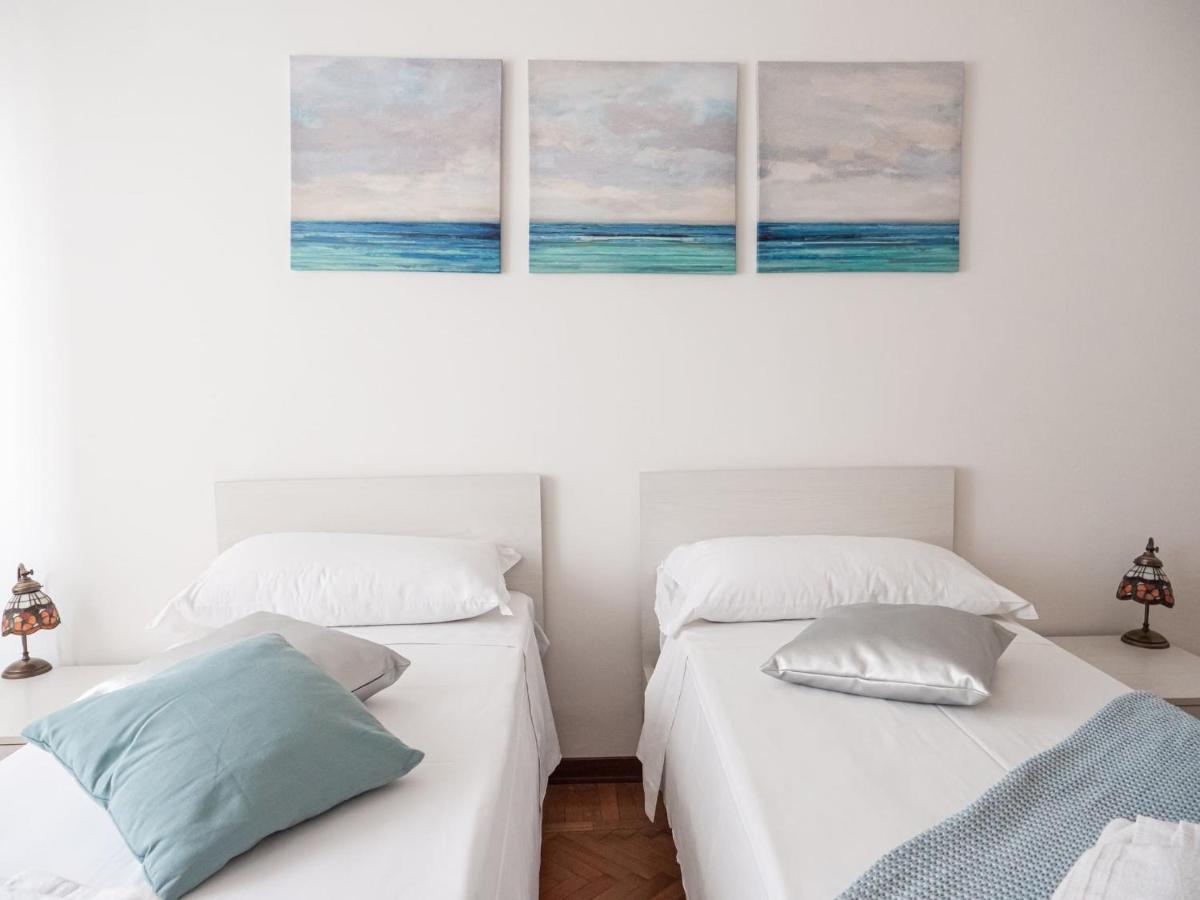 The Best Rent - Modern Two Bedroom In *