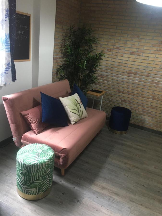 Charming Elise- Close To Station Milano