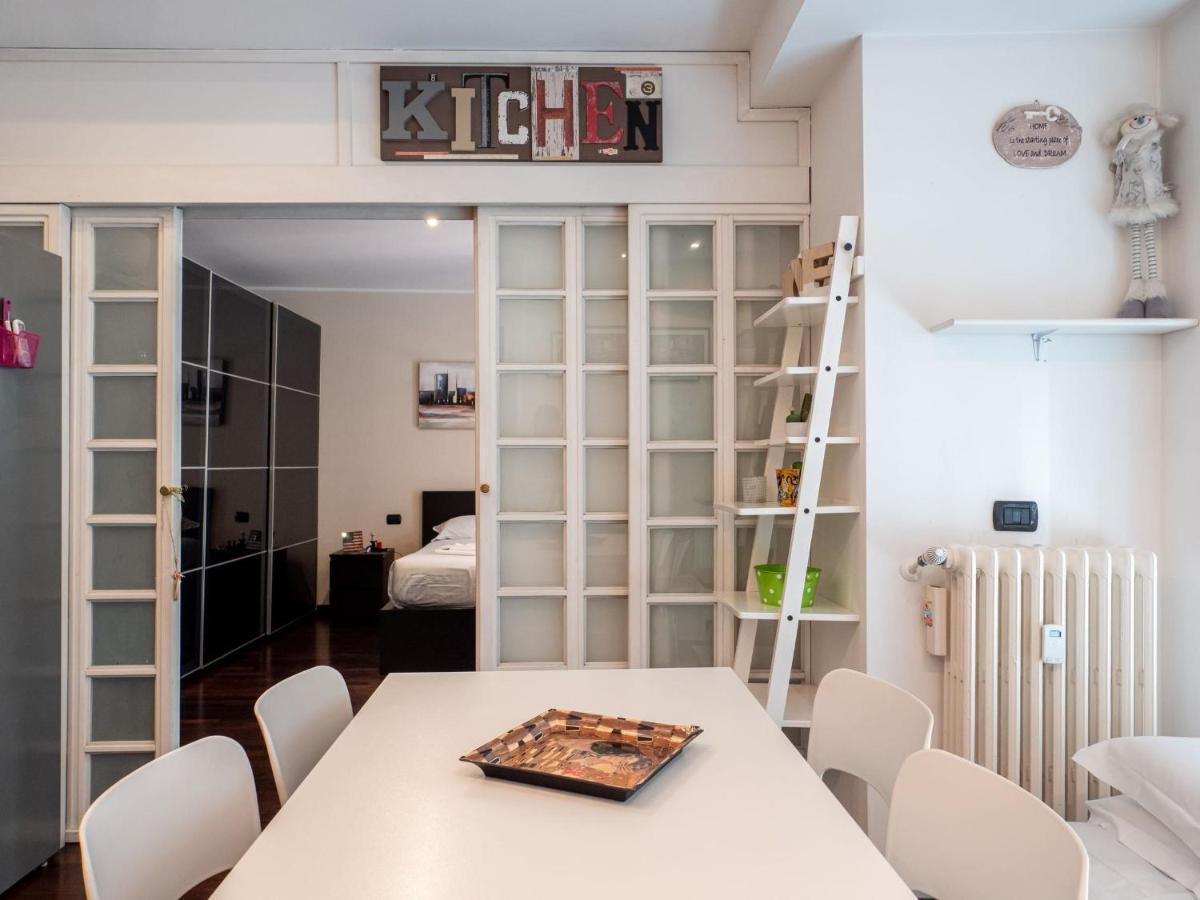 The Rent - Modern Duomo Apartment Milan