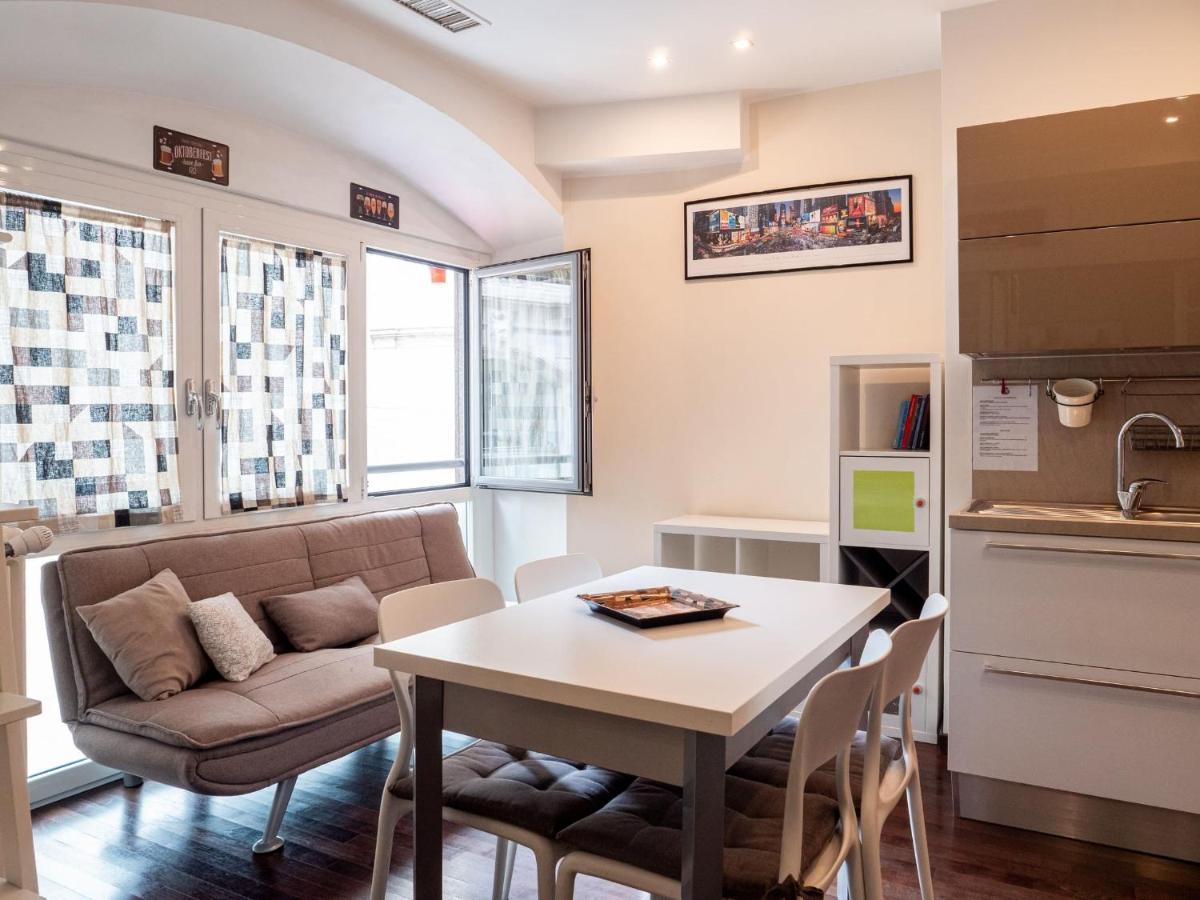 Apartment The Rent - Modern Duomo Milan