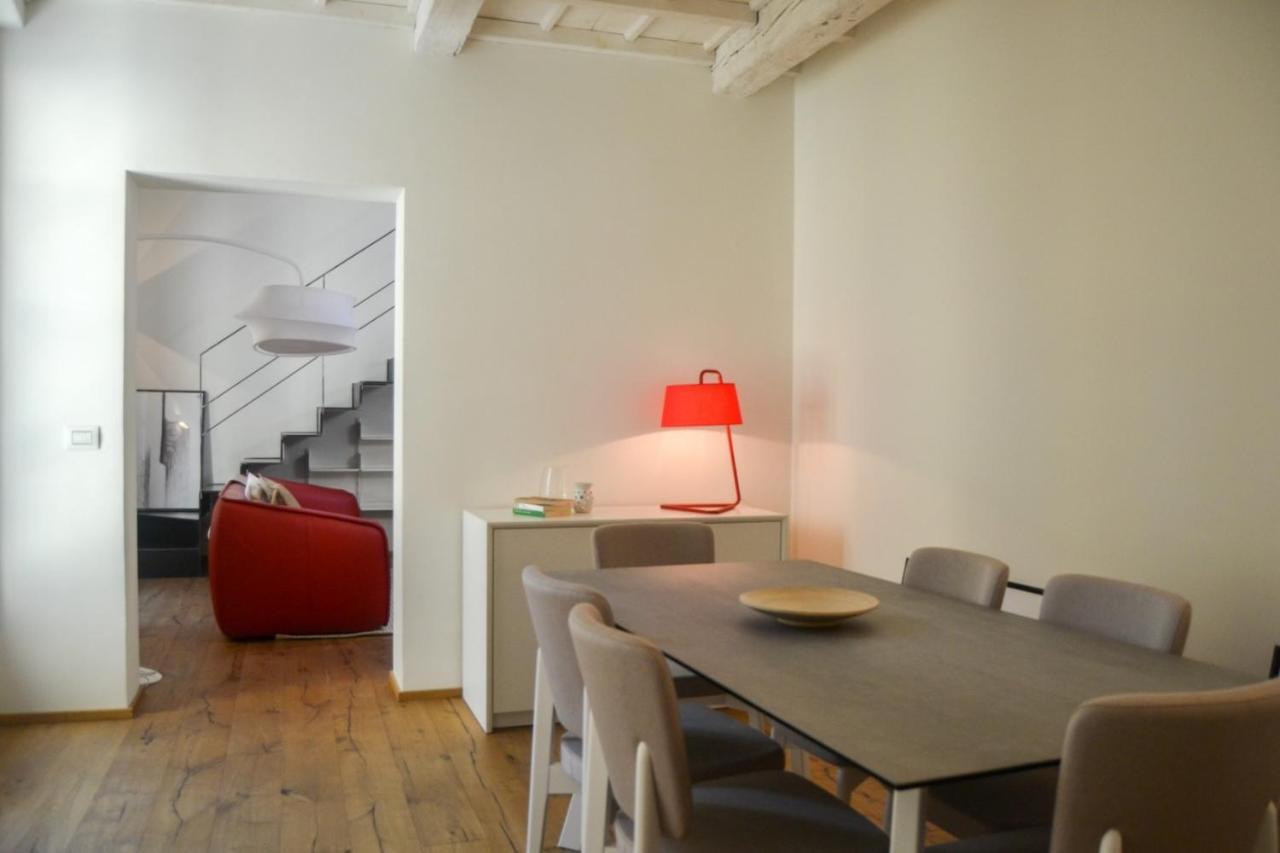 Apartment Joivy Fulcorina Milan