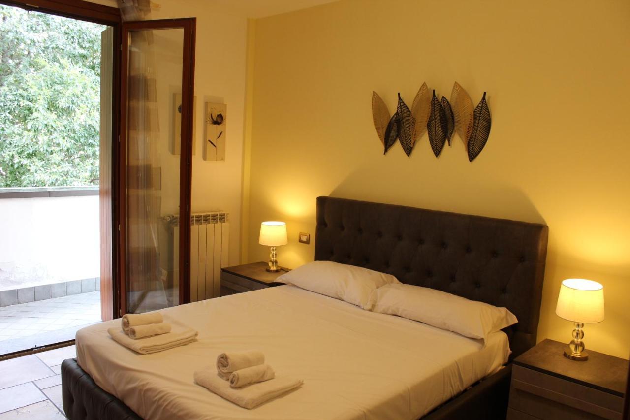 Elegant And Quiet With Terrace Lejlighed