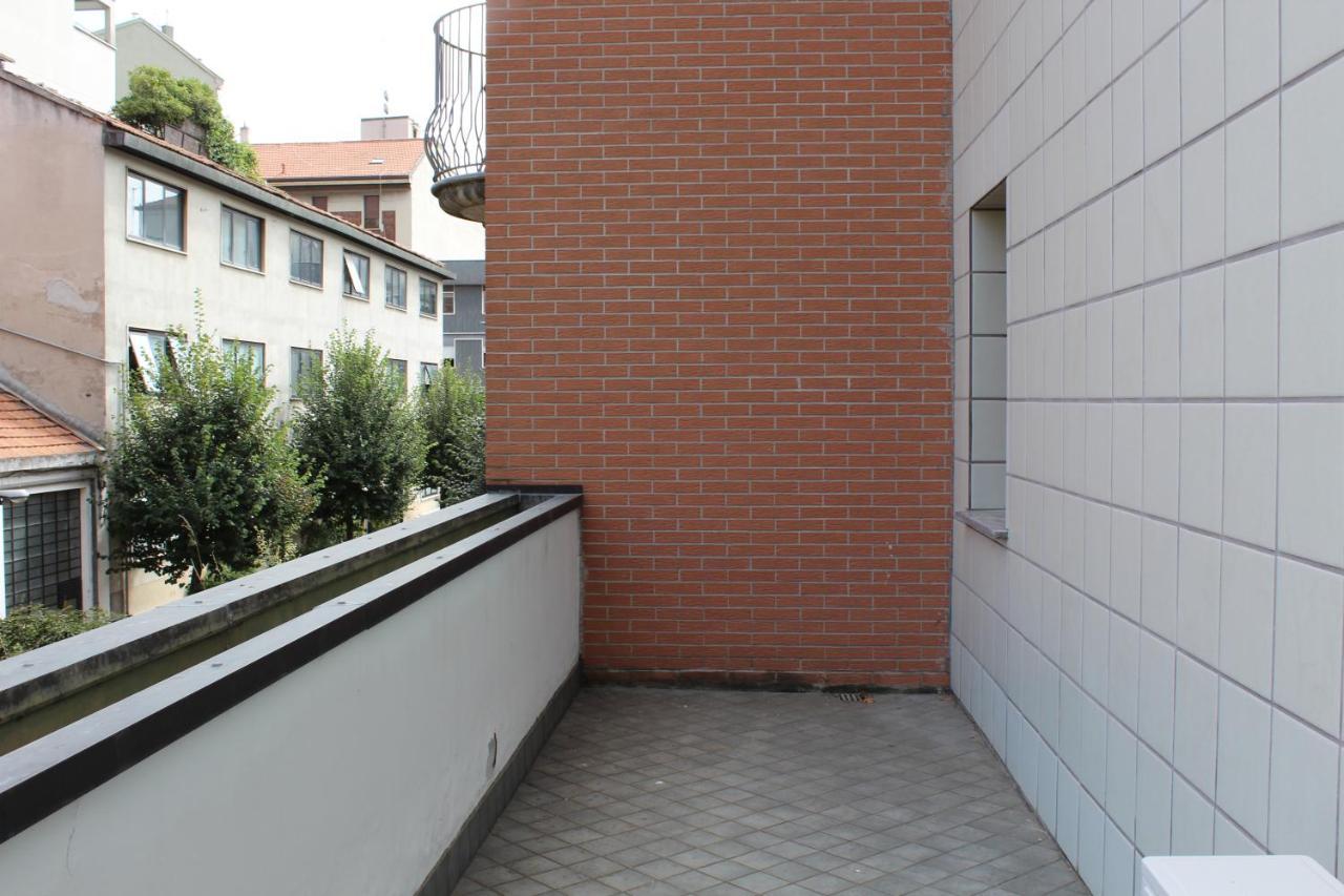 Elegant And Quiet With Terrace Appartement Milaan