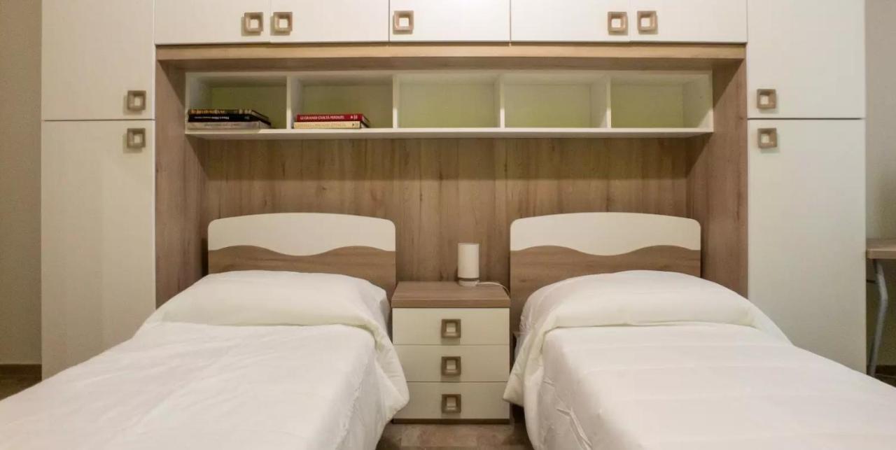 Cozy And Modern In Corvetto * Milano