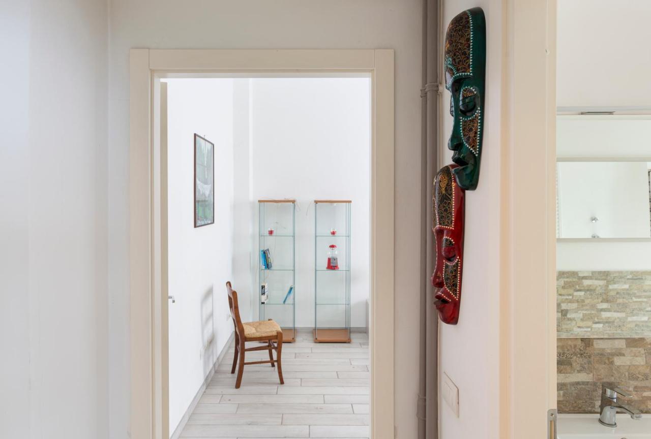 Spacious Retreat Steps From Lambrate Metro- Via Pacini *