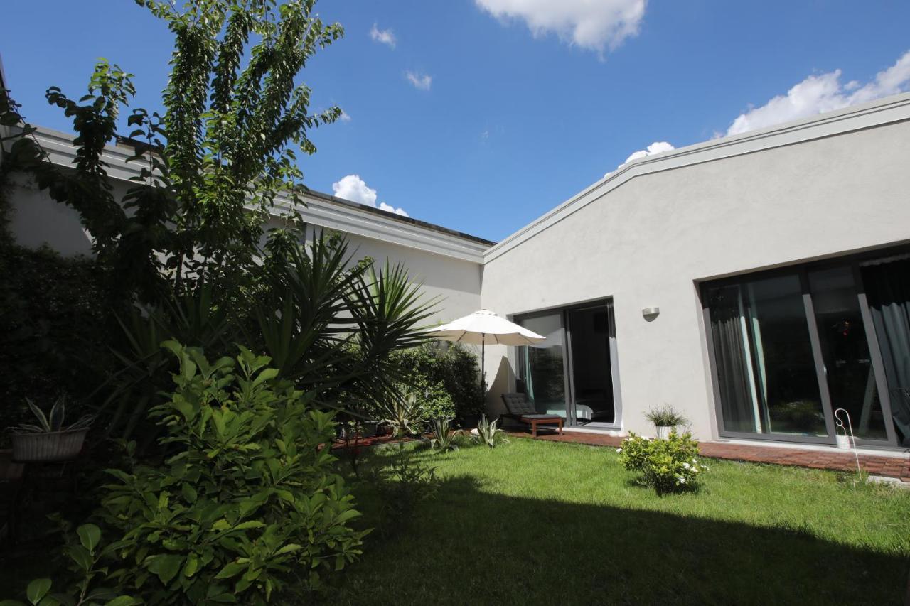 Loft Navigli With Private Garden Bed & Breakfast
