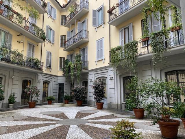 Spacious & Elegant Near Corso Como - Maroncelli Apartment Mailand