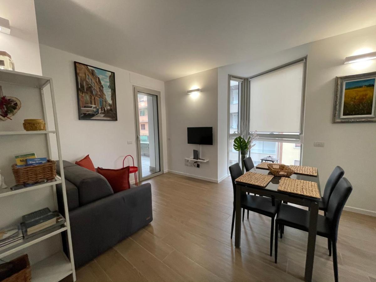 Apartment Amazing Brand New 2 Upper Scale With Gym Close To Metro *