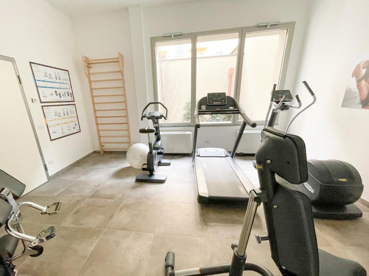 Apartment Amazing Brand New 2 Upper Scale With Gym Close To Metro *