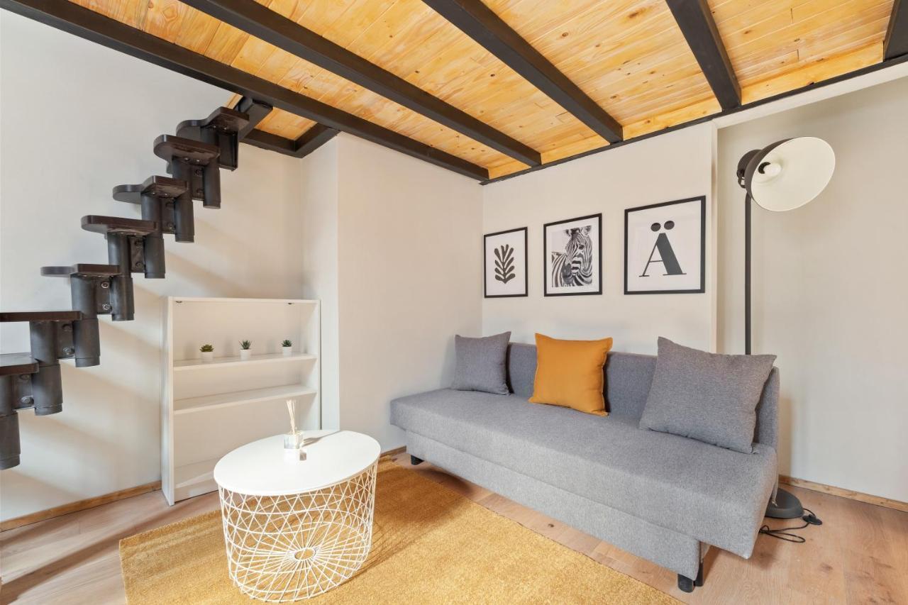 Porta Venezia Modern Loft - The Door * Milano