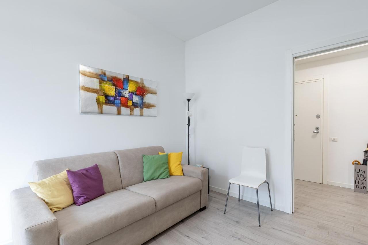 Lejlighed Piazza De Angeli M1 Comfortable Flat With Balcony *
