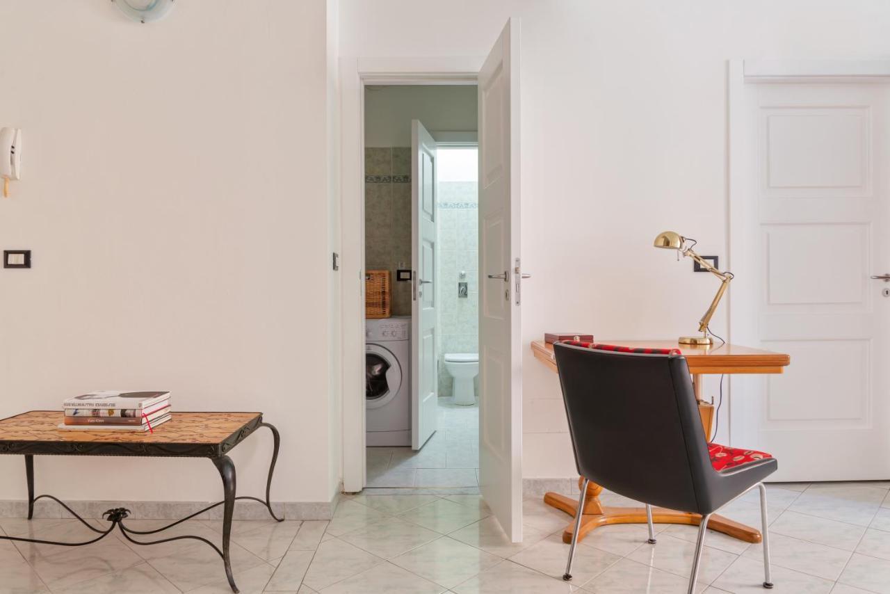 Stazione Cozy And Functional Flat Milano