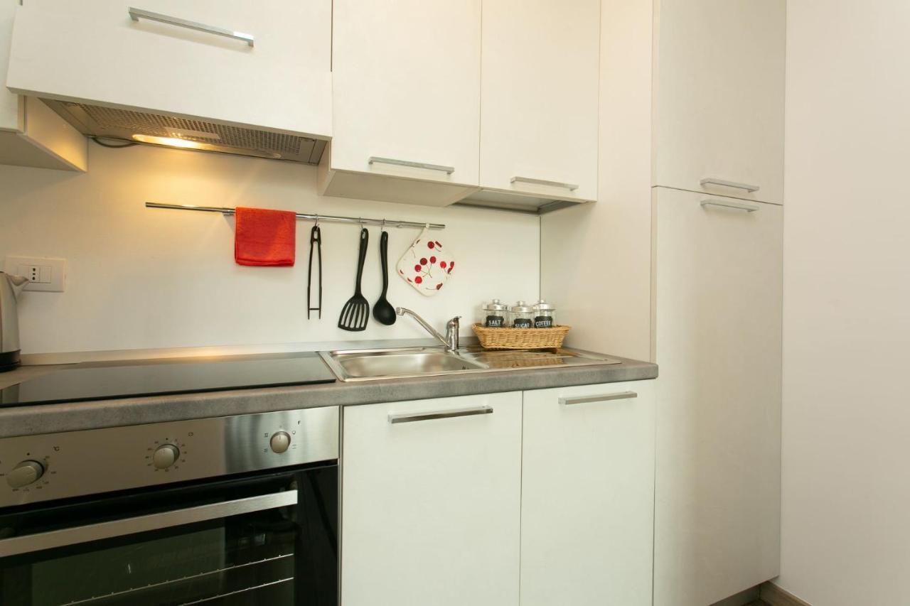 The Rent - Modern Close To Dergano Lejlighed