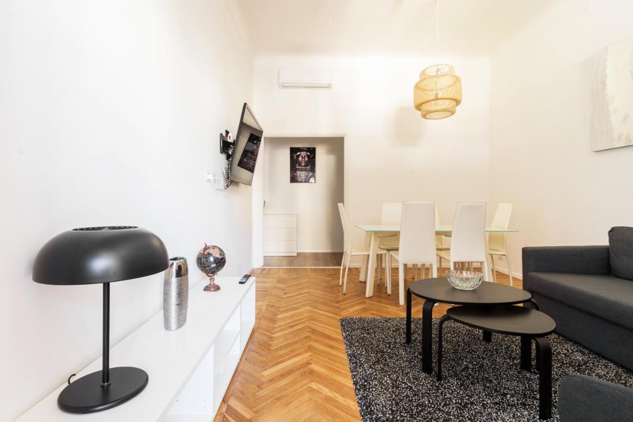 Apartment Hemeras Boutique Homes Luxury 4bdr Close To Duomo Milan