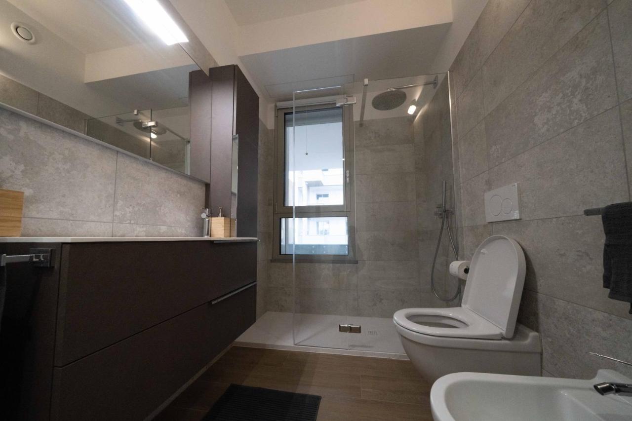 Apartment Amazing Brand New 2 Upper Scale With Gym Close To Metro Mailand