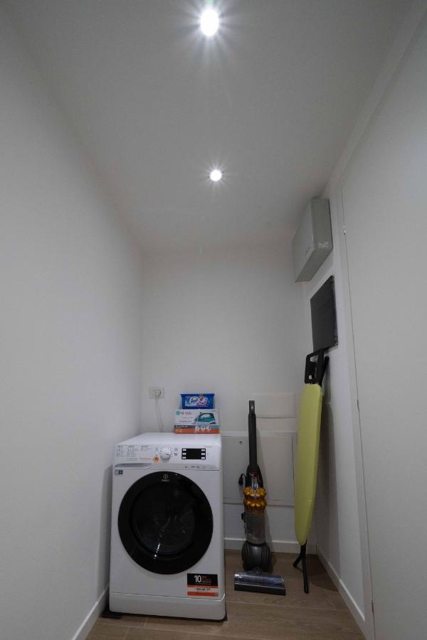 Amazing Brand New 2 Upper Scale With Gym Close To Metro * Mailand