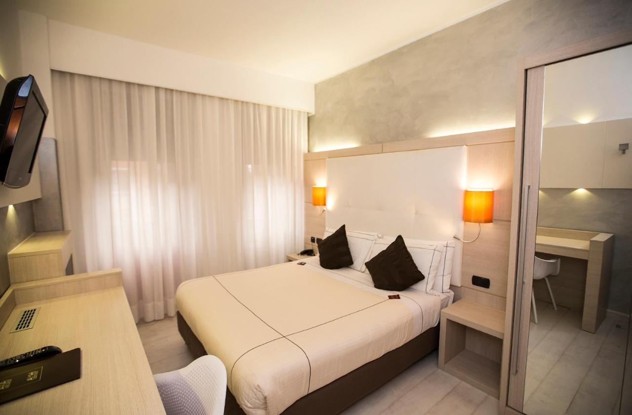 Agape Aa Hotell 4*