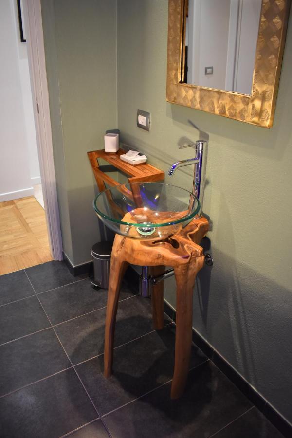 Bruzzanese Apartment *