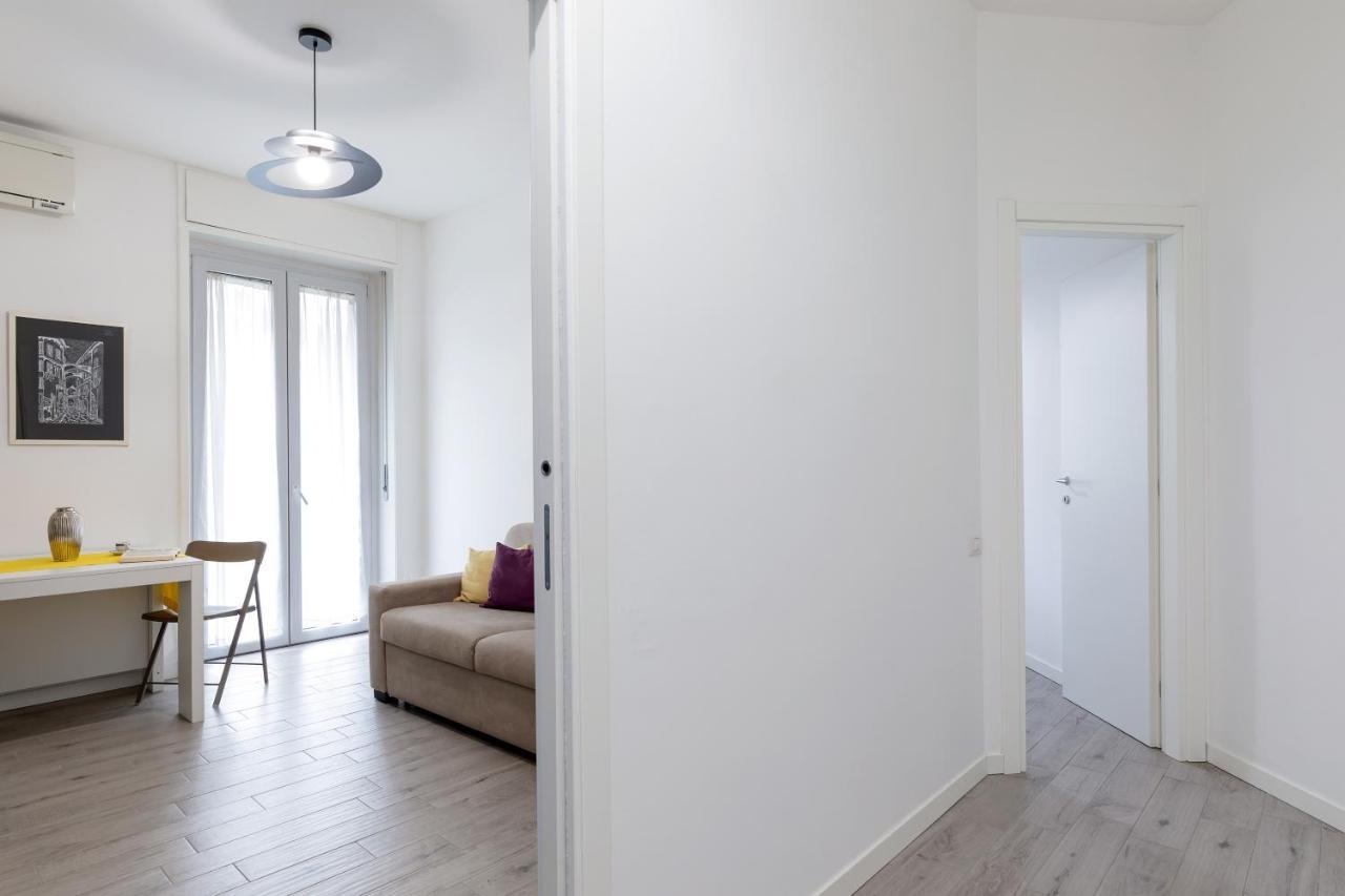 Lejlighed Piazza De Angeli M1 Comfortable Flat With Balcony Milano
