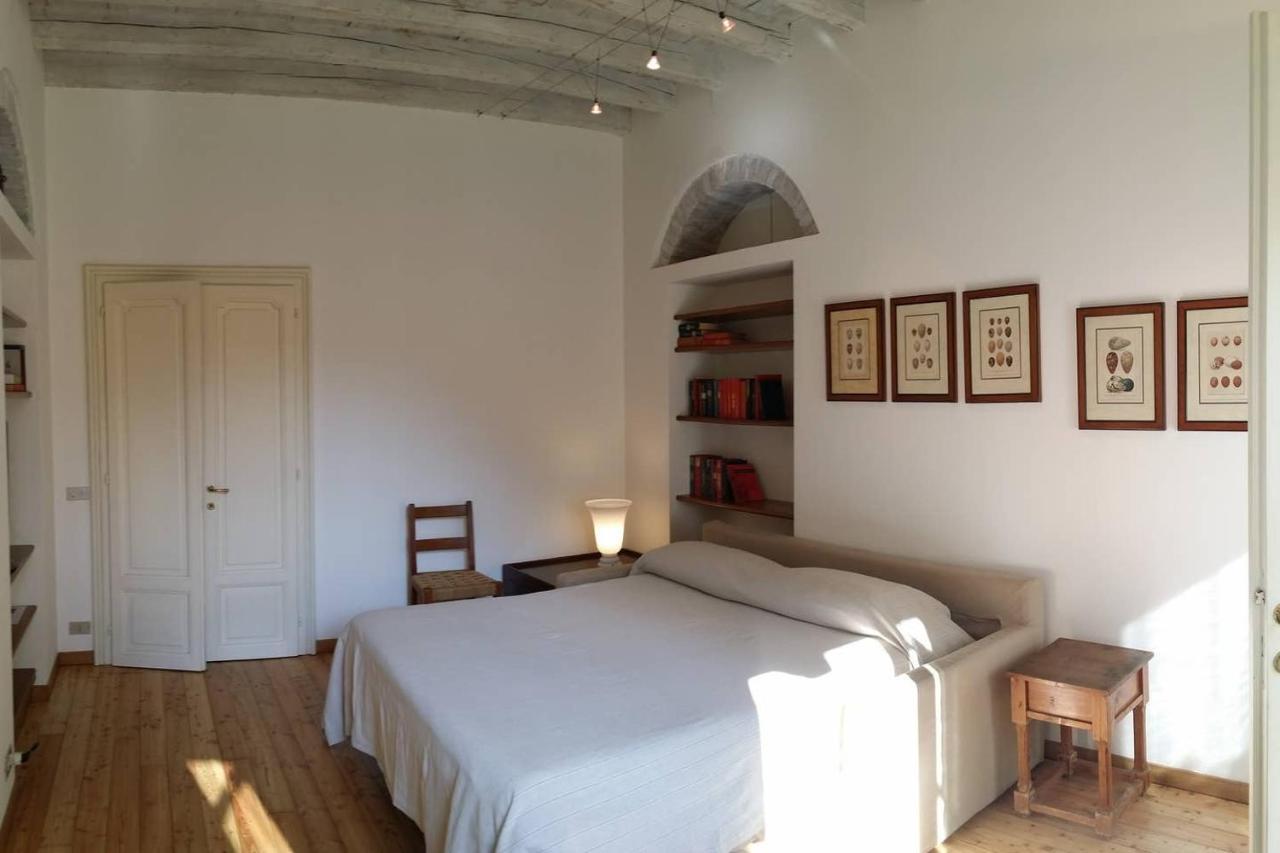 Naviglio, Sweet Dreams In The Heart Of The Fun * Mailand