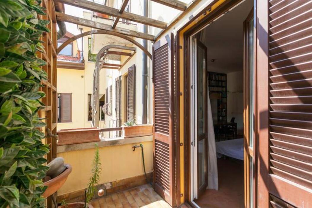 Porta Ticinese Cozy Con Balcone