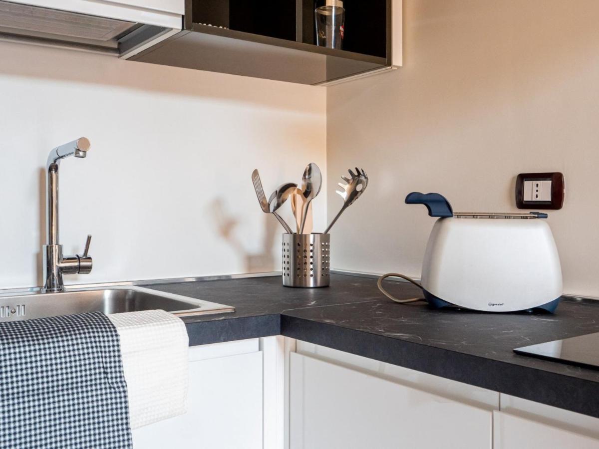 The Best Rent - Lovely One Bedroom Close To San Babila * Milaan