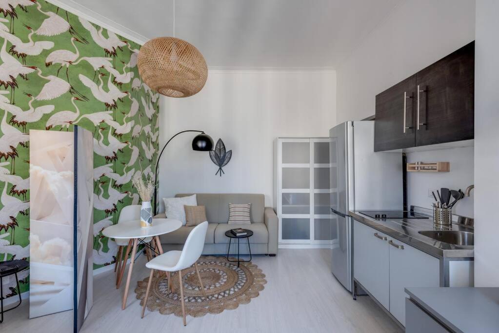 Easylife - Splendid * Milan