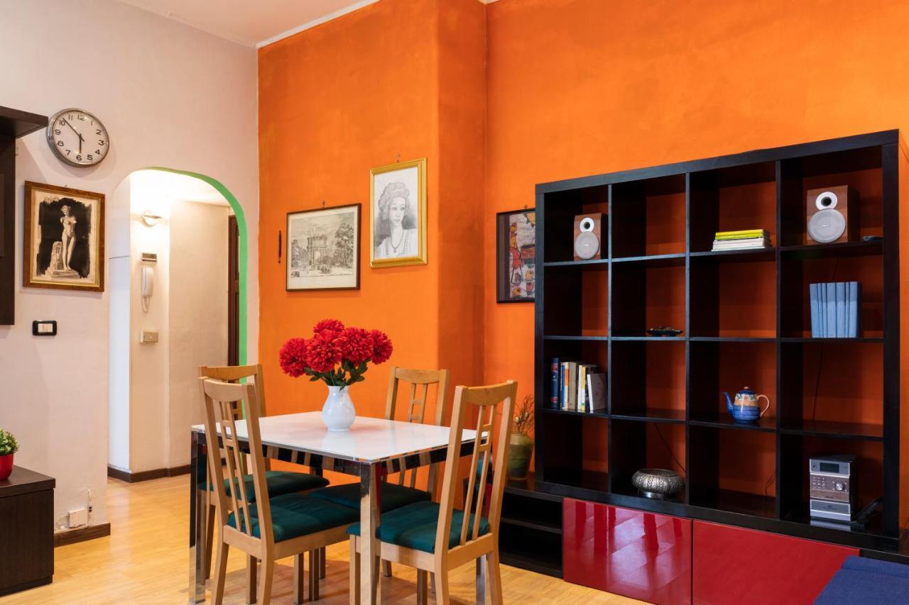 Colorful Porta Romana Apartment *