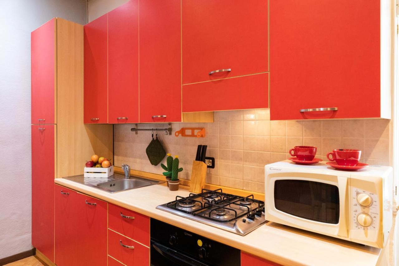 Colorful Porta Romana Apartment Milan