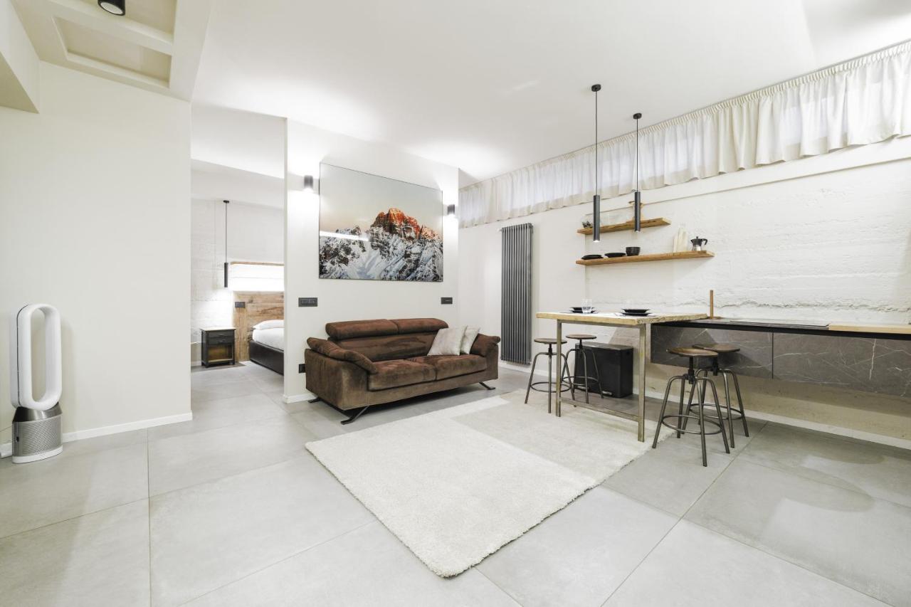 Bullona Design Flat - M5 Gerusalemme&domodossola * Milano