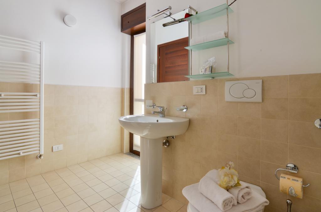 Candoglia Halldis Apartments Apartment