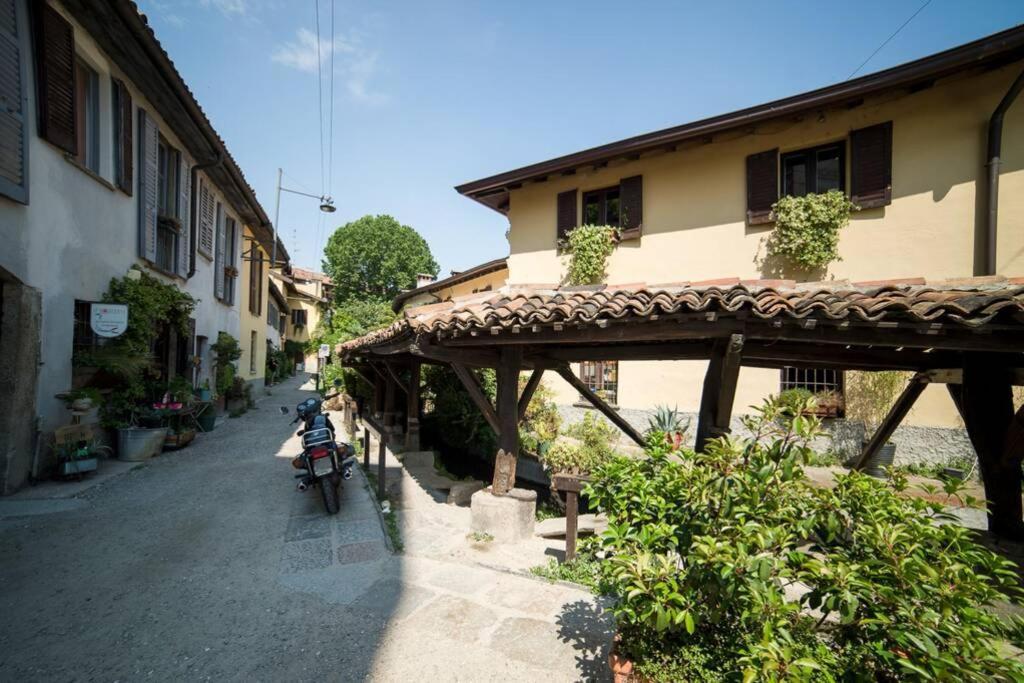 Hbhall Navigli 2 Milano