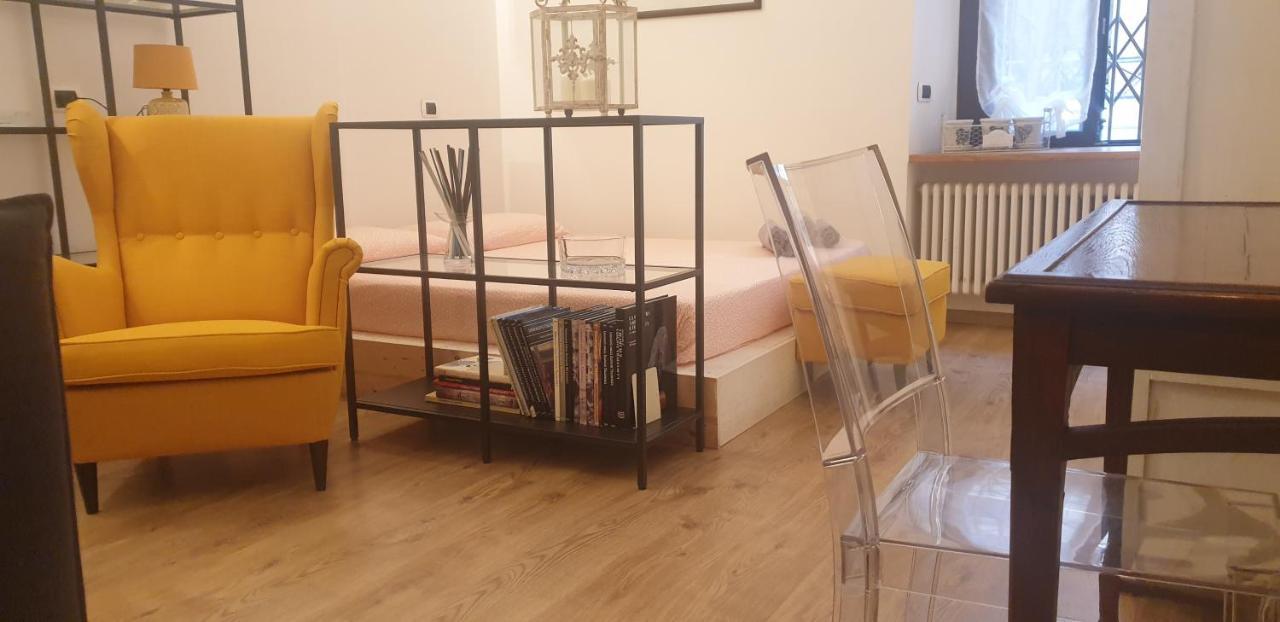 Isola Dal Verme Flat Leilighet *