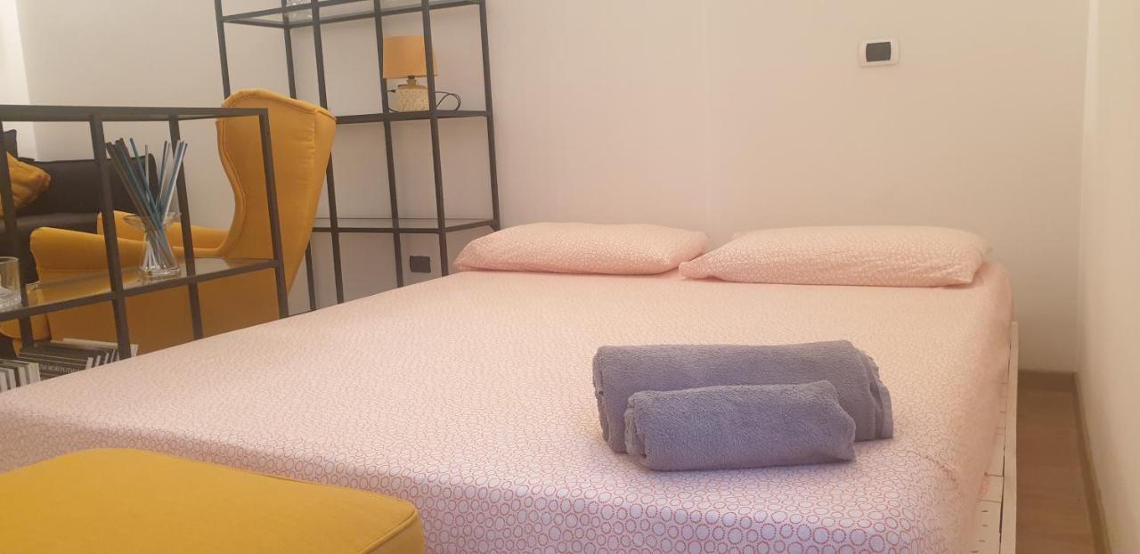 Isola Dal Verme Flat Leilighet *