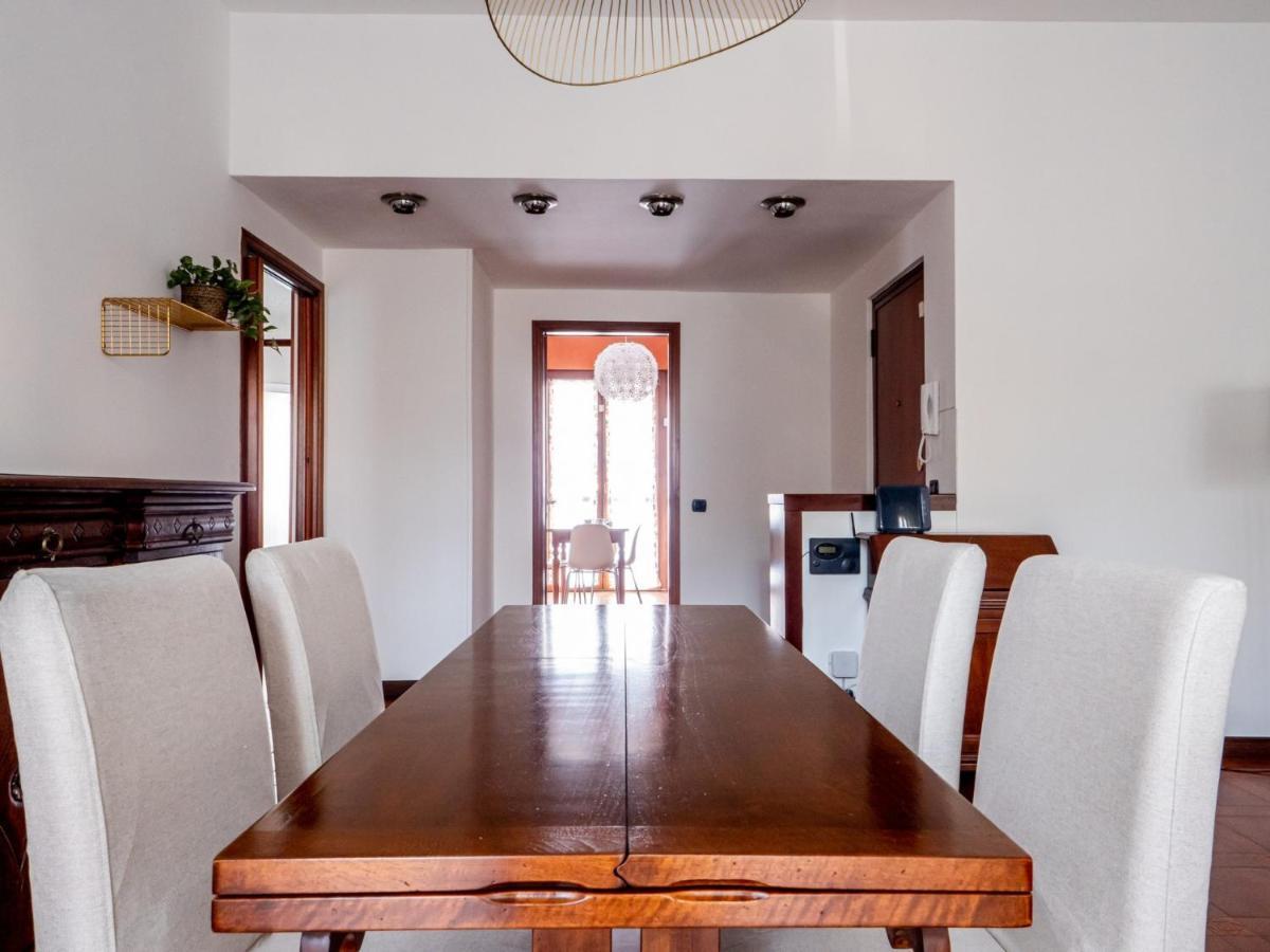 Apartment The Best Rent - Large And Bright Two-bedrooms With Balcony