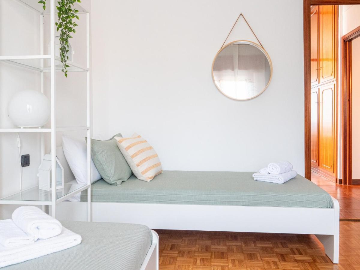 Apartment The Best Rent - Large And Bright Two-bedrooms With Balcony *