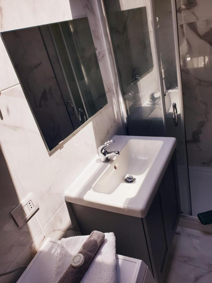 Leonardo Da Vinci / Galeazzi Appartement *