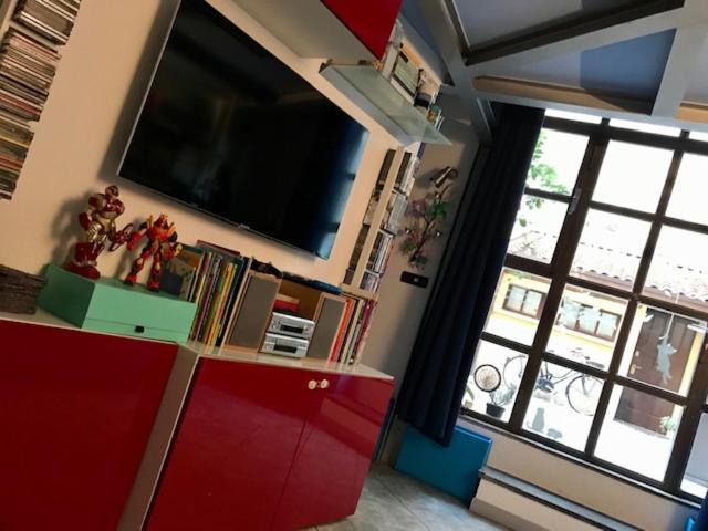 Creative Cozy Loft Navigli Tortona For Family * Milan