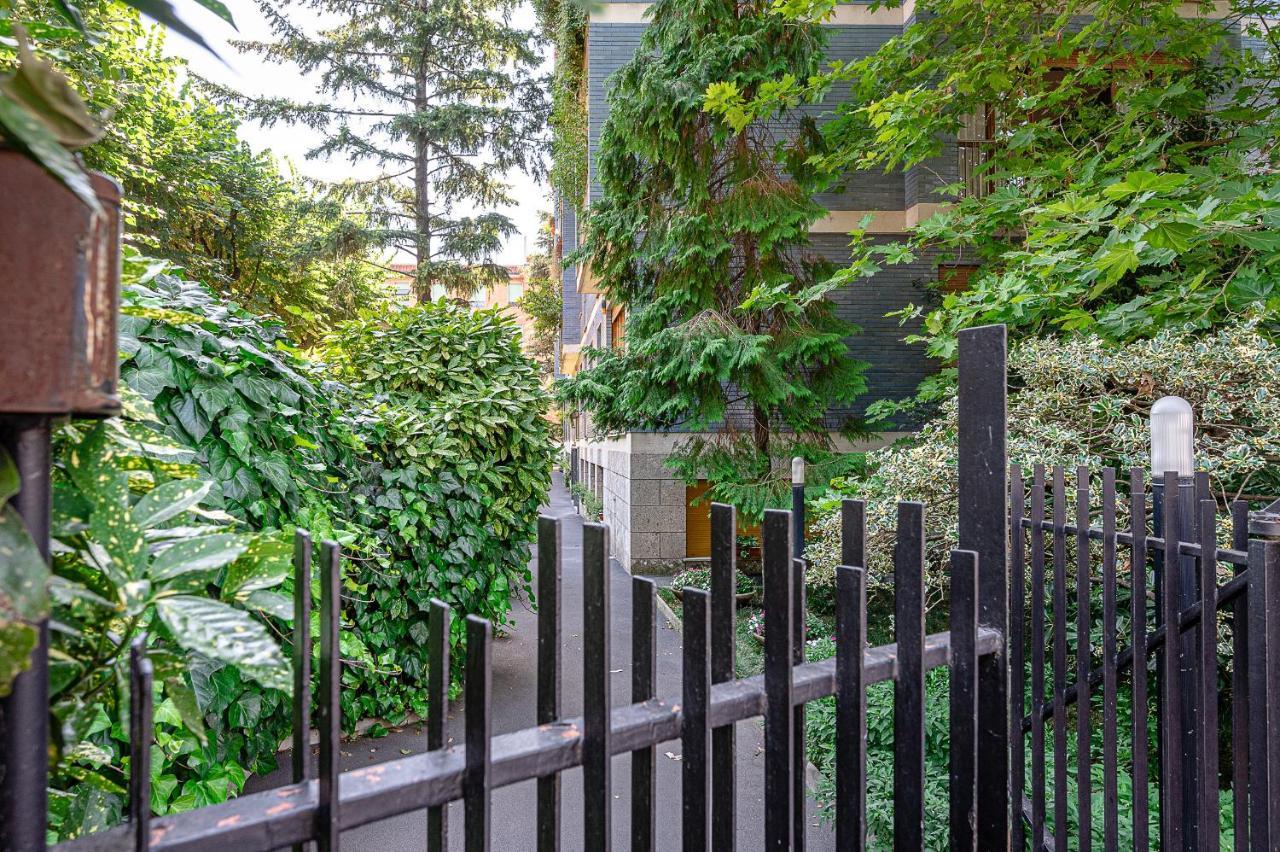 Hemeras Boutique Homes : 3 In Center Milano