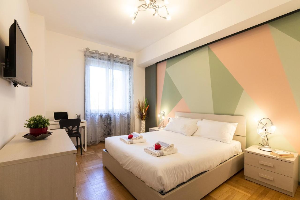 Ecogreen Flats Prestige - Station Apartment