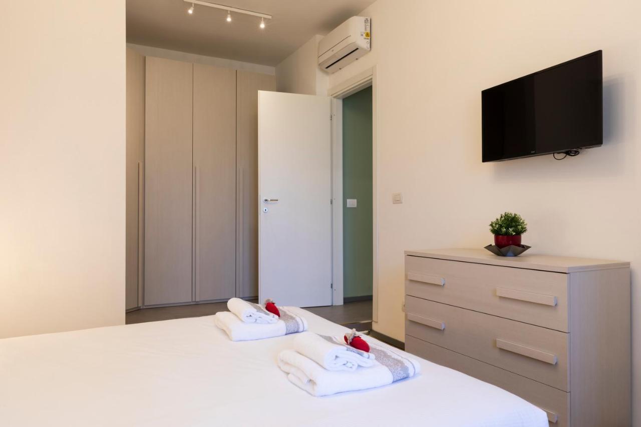 Ecogreen Flats Prestige - Station Apartment Milan