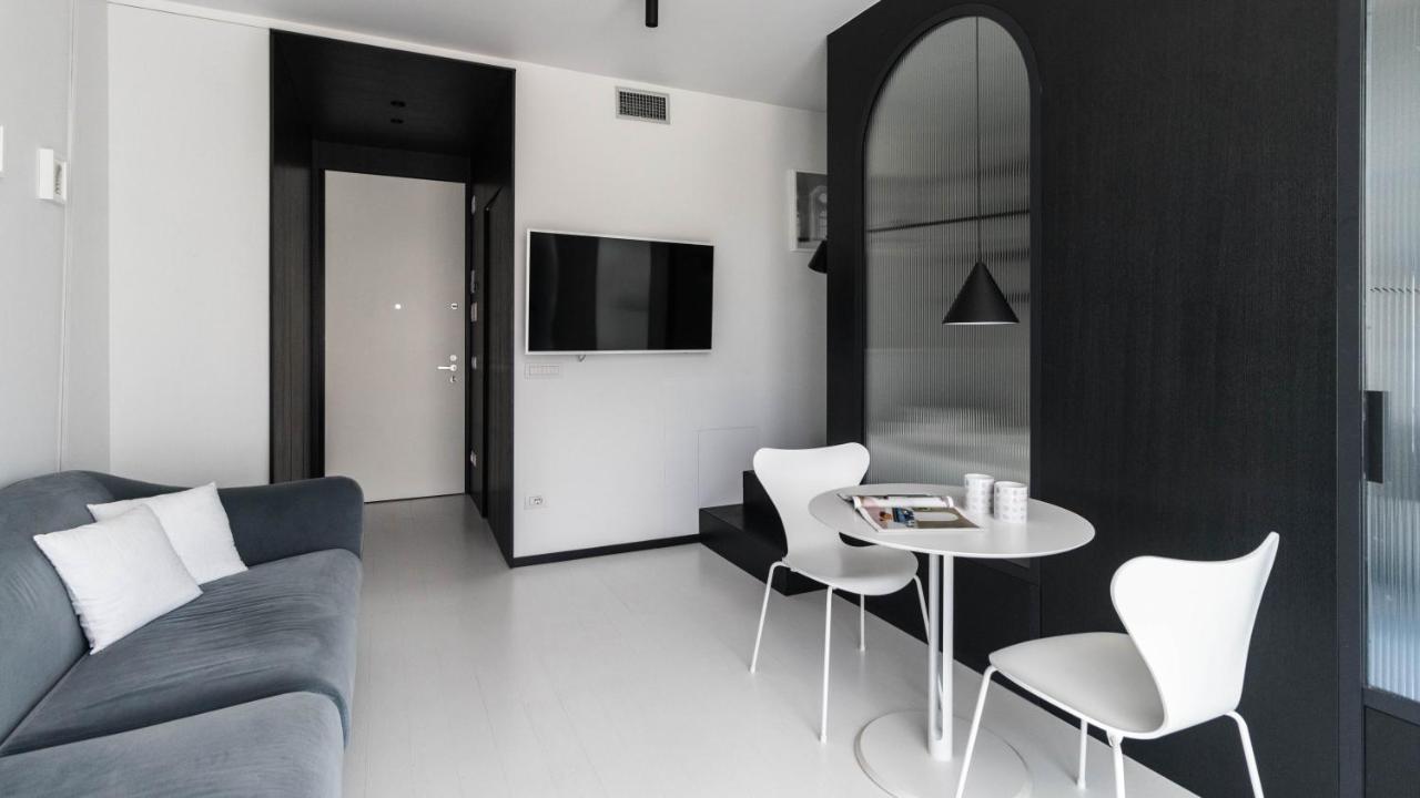 Italianway - Poma 61 B Mailand