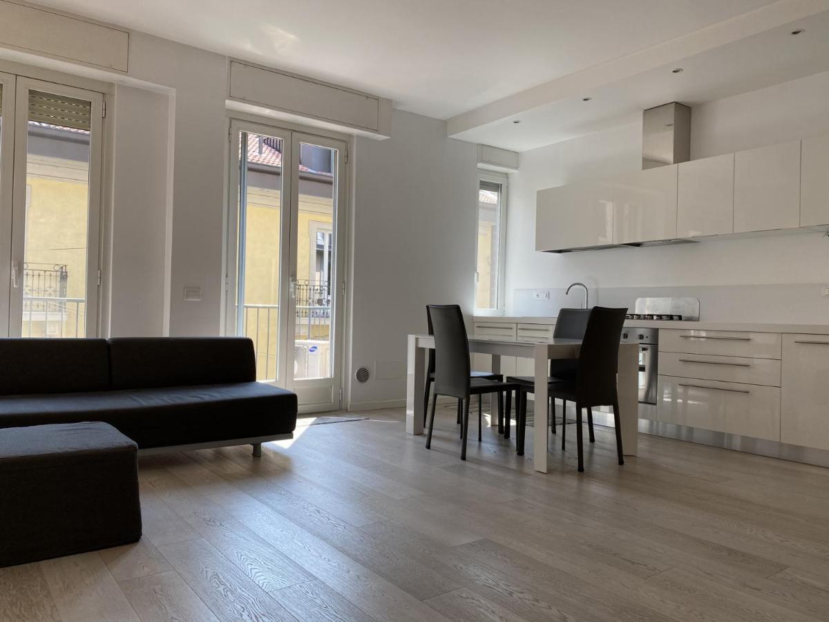 Bright & Spacious Near Navigli - Ponti Milan