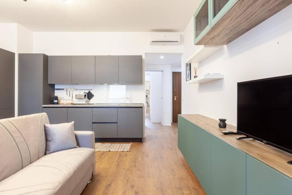 Lazzi - A.c. - Wi-fi - Flexyrent Leilighet Milano