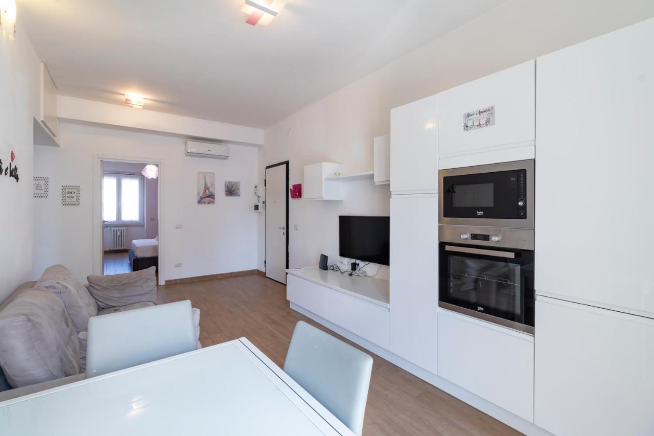Altido Warm And Inviting Flat With Balcony Apartment