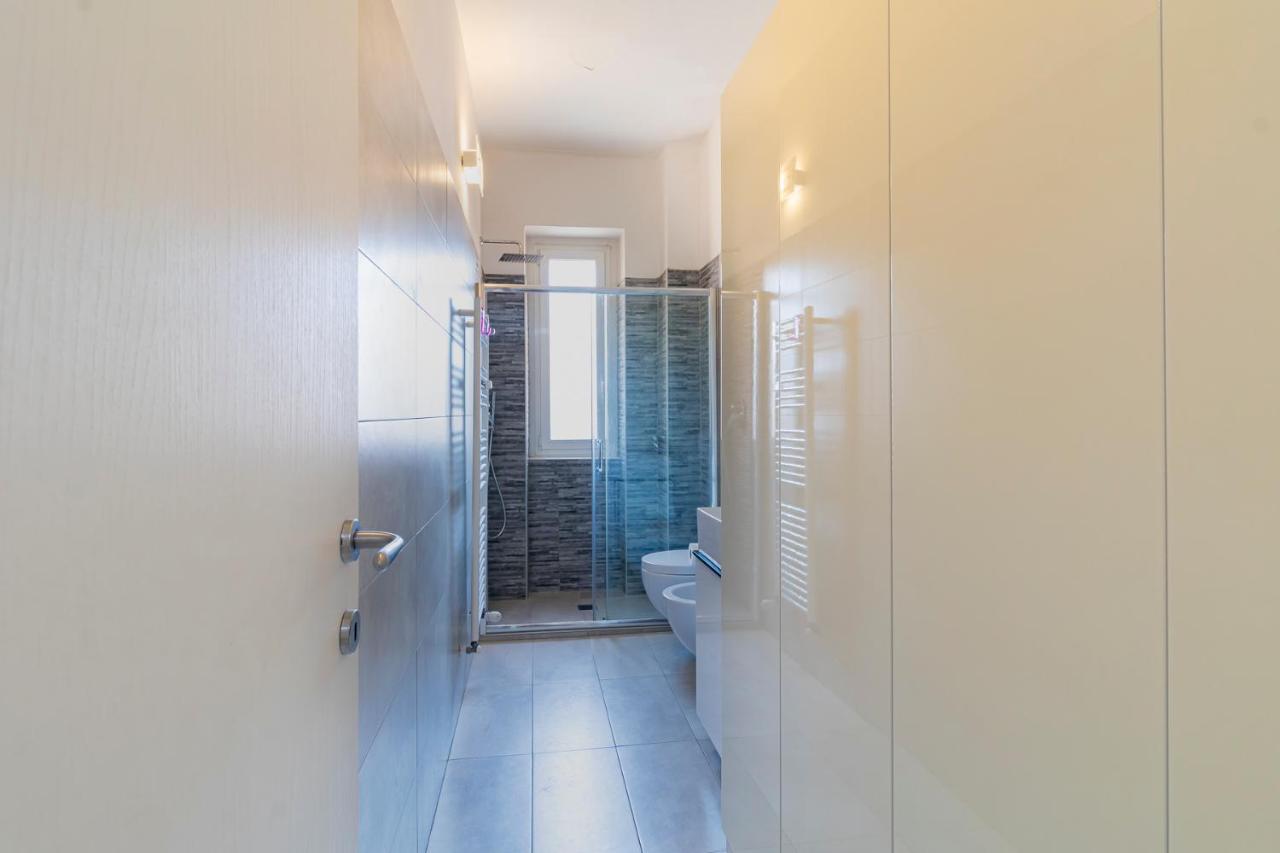 Altido Warm And Inviting Flat With Balcony *