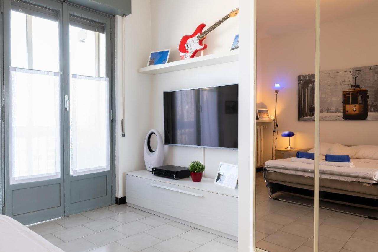 La Veranda - Bright Floor With Views Of The Madonnina Leilighet Milano