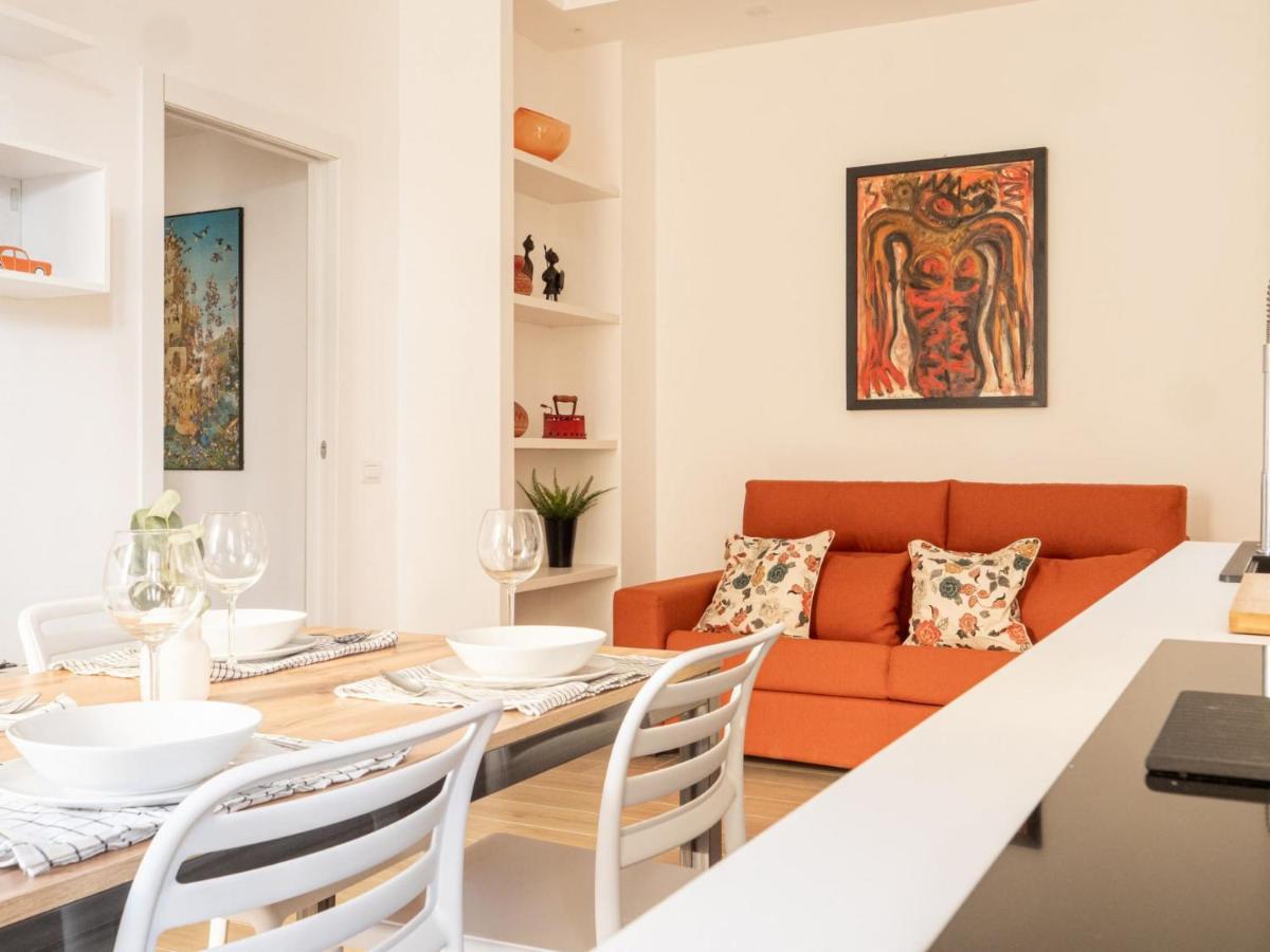 The Rent - Beautiful Two-bedroom Close To Cinque Giornate Square Apartment Milan