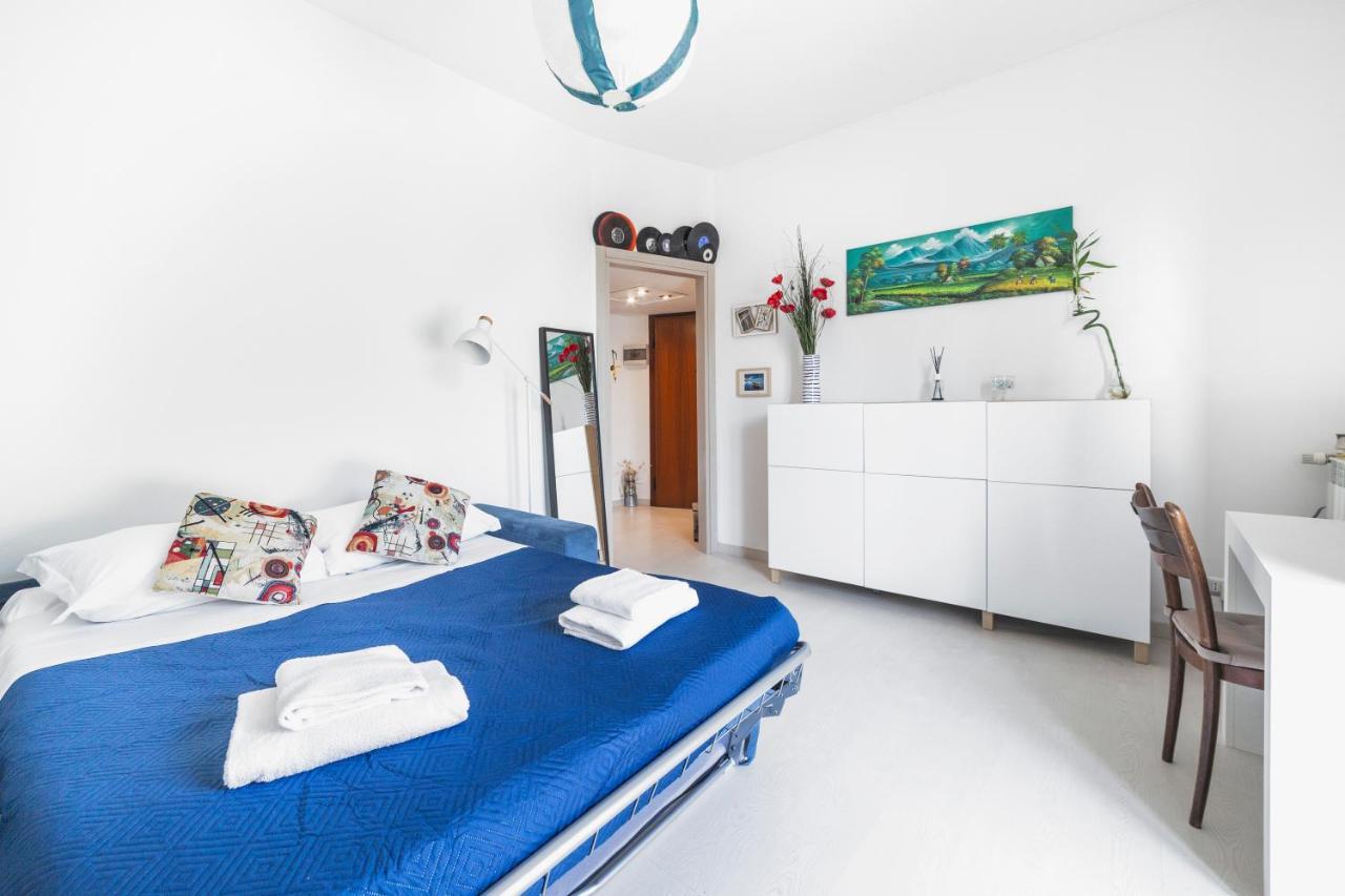 Precotto Comfortable Flat With Balcony Apartment Mailand