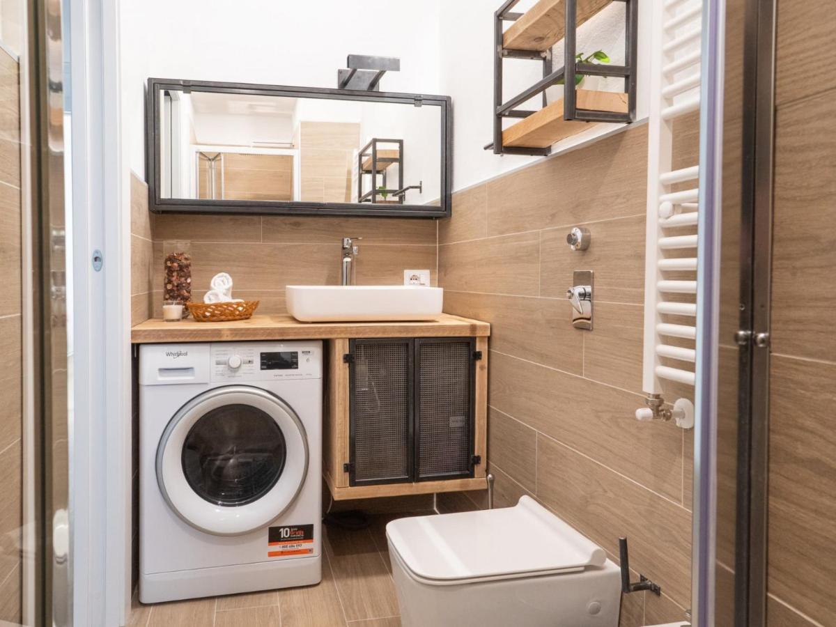 Apartment The Rent - Beautiful Two-bedroom Close To Cinque Giornate Square